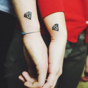 tatouage diamant meilleurs amies